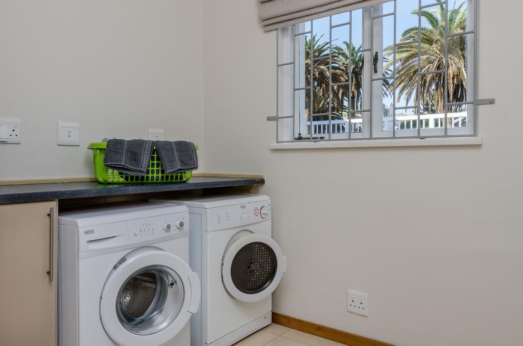 Mohlenweg.14 Self Catering Beach House Swakopmund Extérieur photo